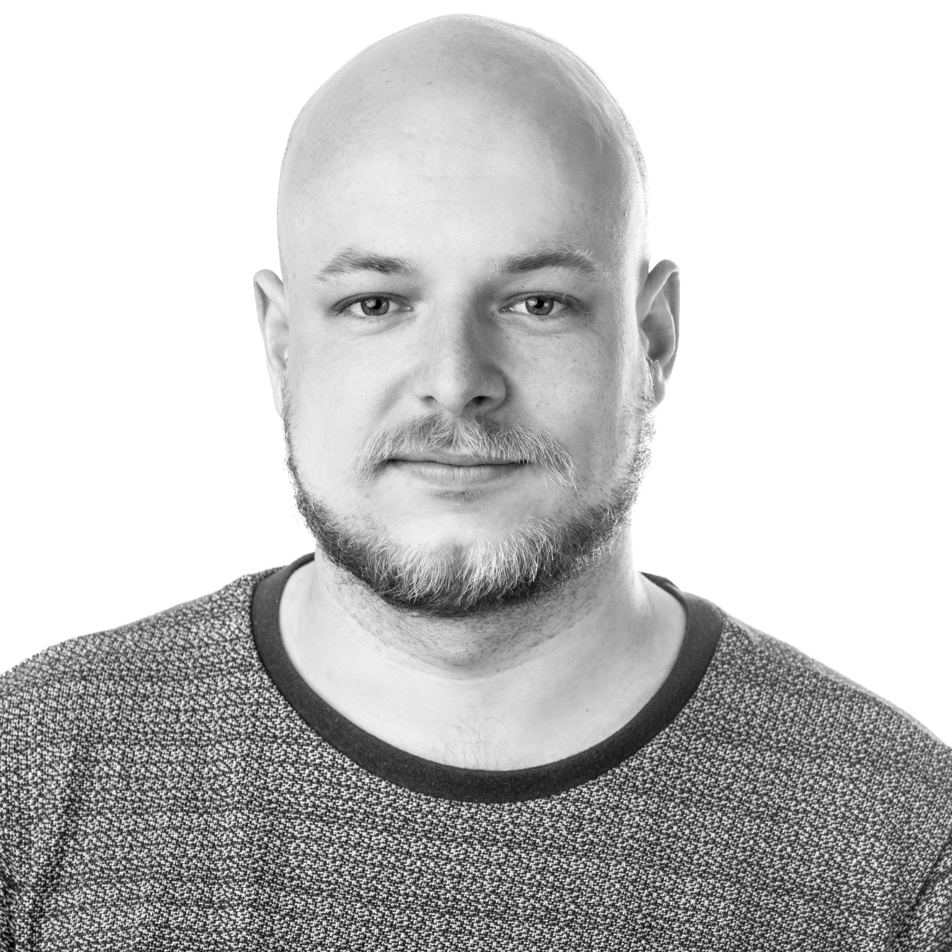 Fluent Interfaces​​: Core mechanics & advanced use cases